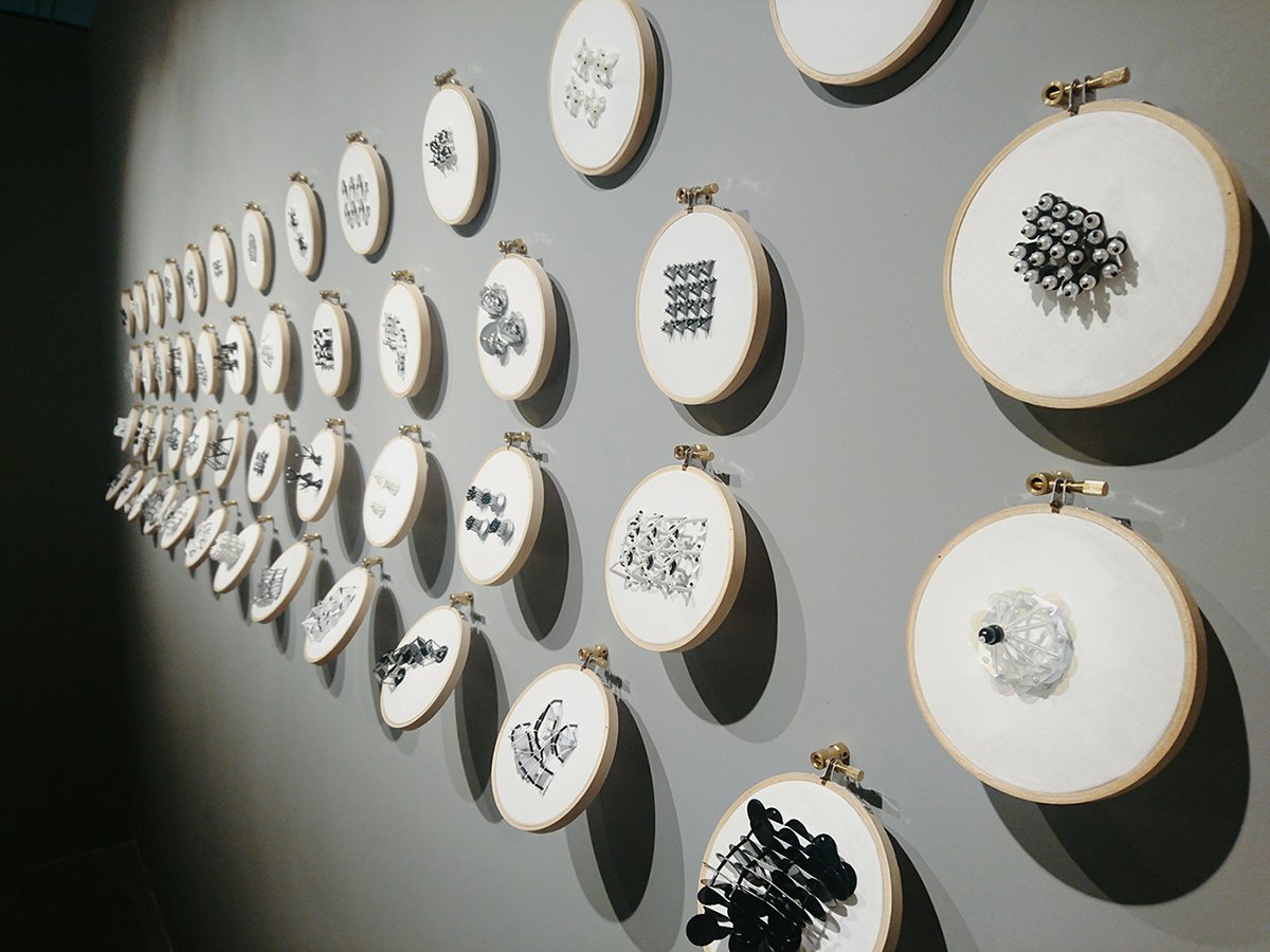 百日白夜書法刺繡展品牌形象 刺繡展示