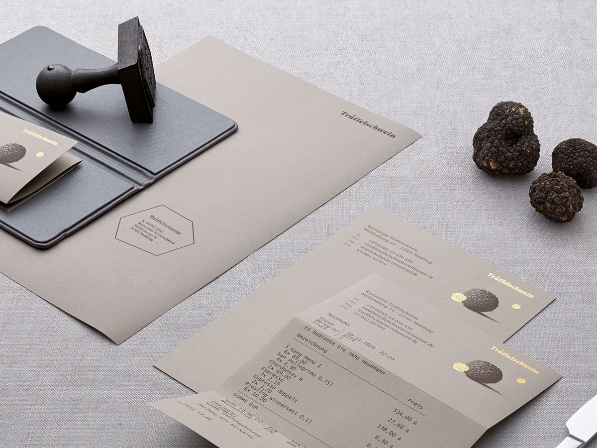 Tr&uuml;ffelschwein西餐廳品牌形象設(shè)計(jì)欣賞，餐廳品牌設(shè)計(jì)、餐飲品牌設(shè)計(jì)、餐廳品牌策劃、餐飲品牌策劃，深圳品牌設(shè)計(jì)，深圳品牌策劃，左右格局