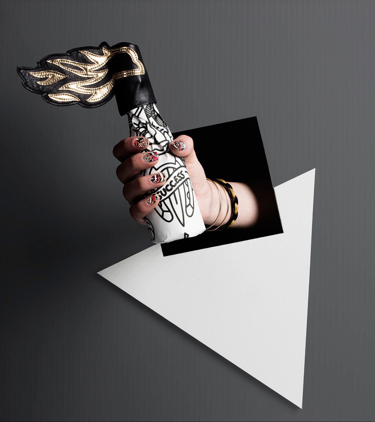 香檳酒品牌包裝設(shè)計(jì)和品牌設(shè)計(jì)欣賞，酒品品牌設(shè)計(jì)，酒品品牌策劃，酒品品牌全案策劃，香檳酒包裝設(shè)計(jì)，深圳品牌設(shè)計(jì)，深圳品牌策劃，深圳品牌全案策劃，左右格局